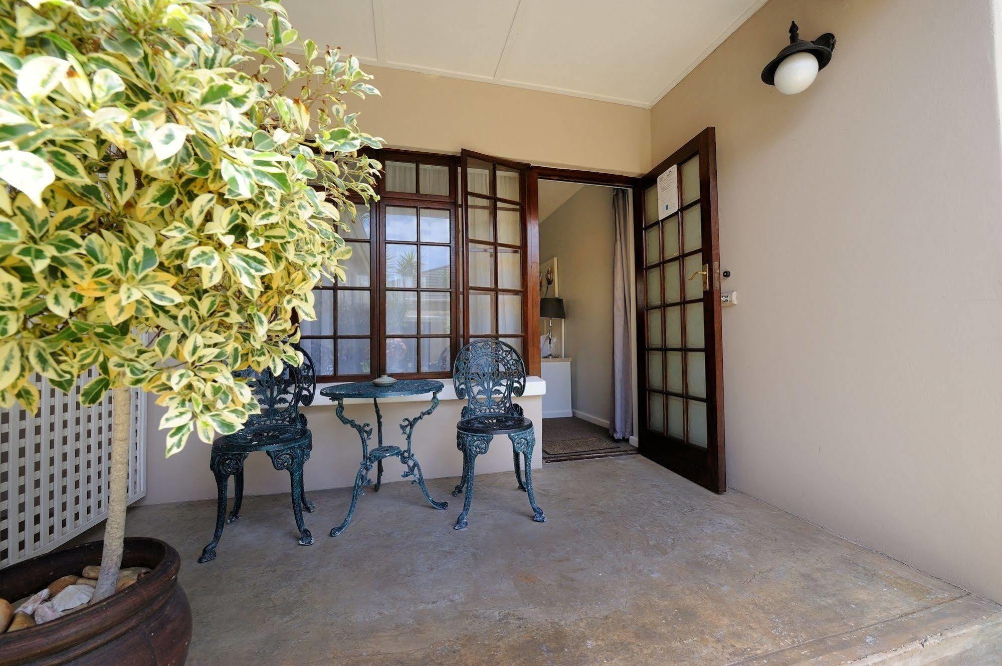 Beachwalk Bed And Breakfast - #Solar Energy #No Loadshedding Port Elizabeth Eksteriør billede